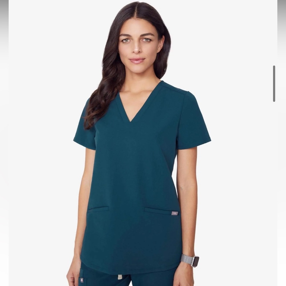 XS Figs Casma Scrub Top Caribbean Blue
